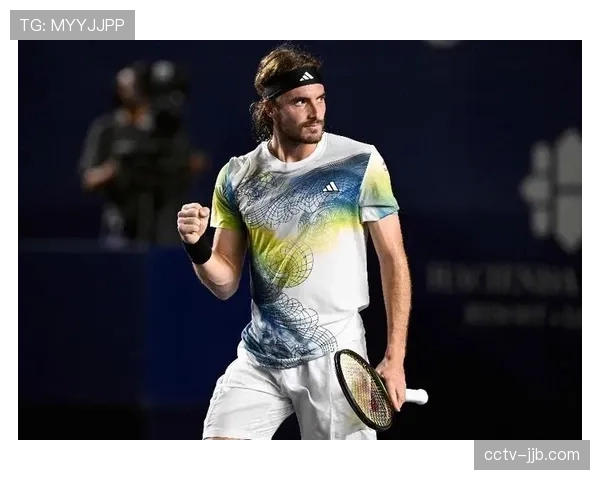 西西帕斯与卢布列夫赛后复盘，讨论比赛关键分